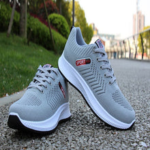 Breathable mesh sneakers for men new spring shoes running platform casual sports shoes